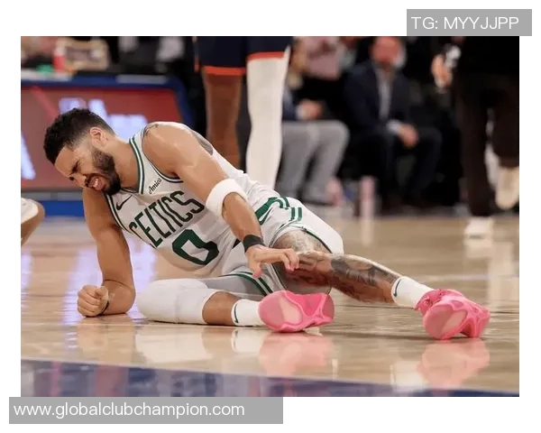 拉塞尔与塔图姆的对决谁能在NBA赛场上笑到最后 拉塞尔与塔图姆的对决谁能在NBA赛场上笑到最后