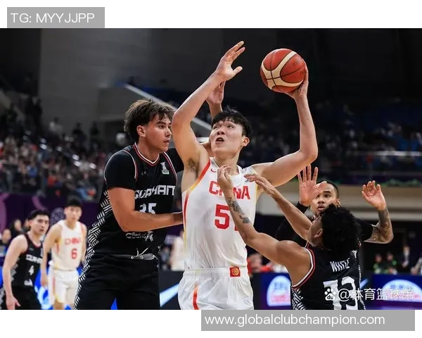 新秀与年轻球员的崛起如何改变篮球赛场的未来格局与发展方向